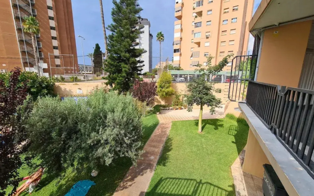 Benidorm Apartment With Pool Access