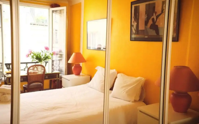 Cozy Yellow Nest - Pigalle Quarters & Sacré-cœur
