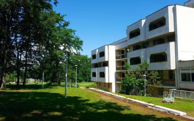 Atliman Beach Park Hotel вид на фасад