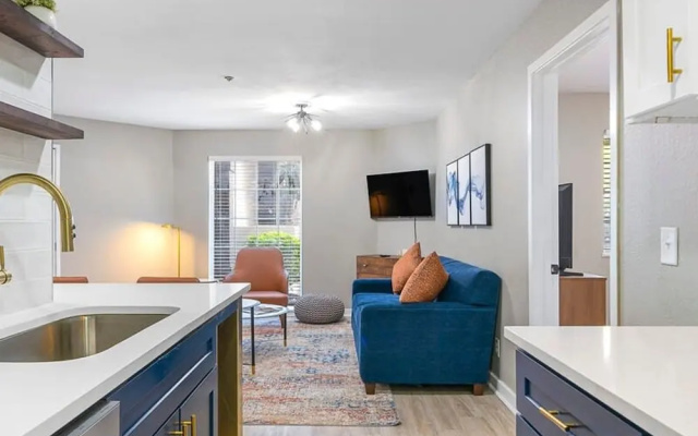 Newly Renovated Atlanta Condo Prime Buckhead Atl
