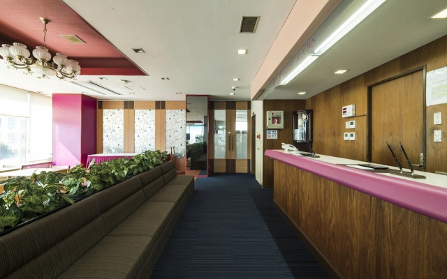 Isahaya Station Hotel