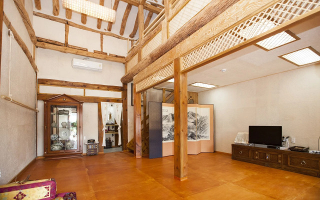 The Hanok