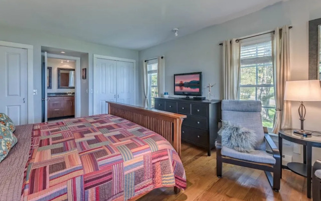Moonshadow Bed and Breakfast
