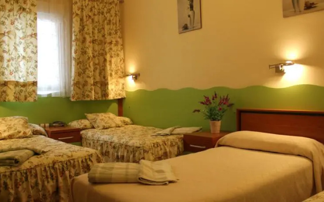 Hostal De La Torre