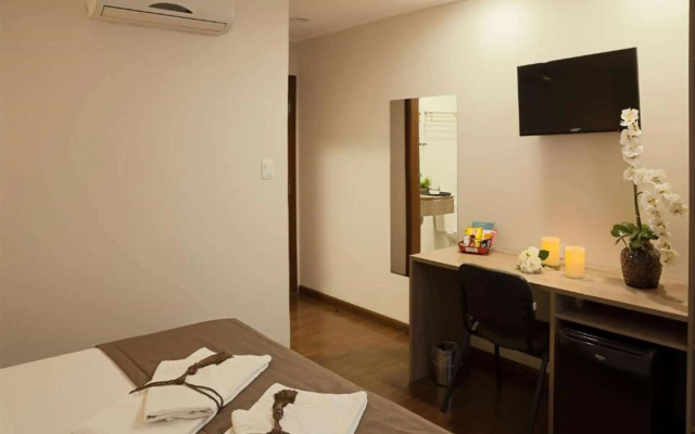 TRYP by Wyndham Varginha Cafe Royal