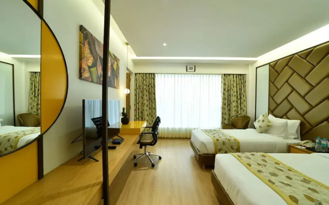 The President Hotel Kumara Park