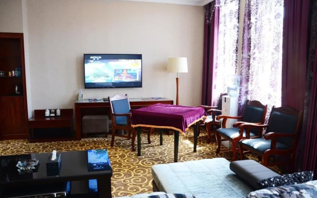 Linxia Hotel(临夏饭店)