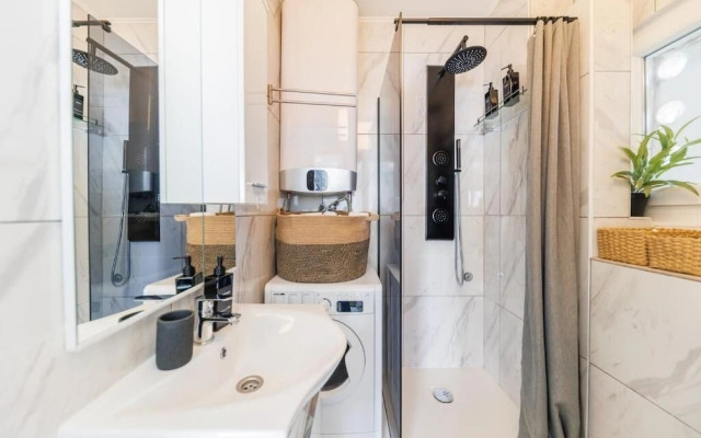 Apartment Nevera by Belmont Realty