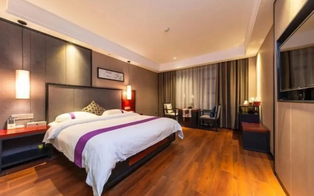 Zhaotian Holiday Hotel