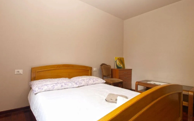 Apartment 1695