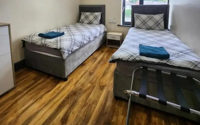 133 A Park Road Stretford