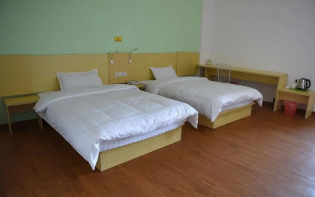 Xingfeng Business Hotel