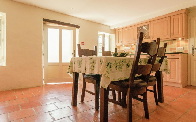 Cottage in Wine Country
