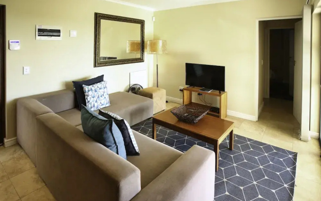 Ellefsen Suite 117