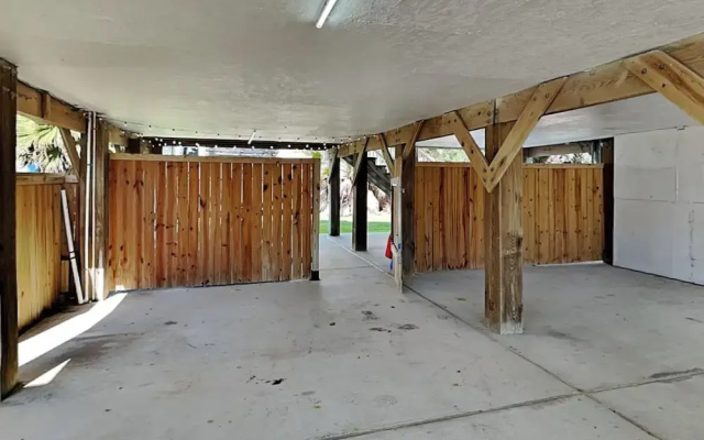 The Driftwood by Silver Sands Vacation Rentals