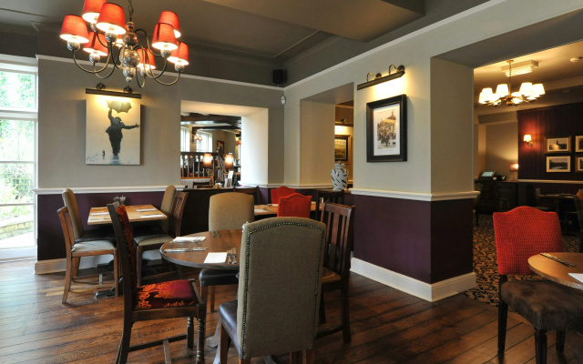 Royal George Hotel