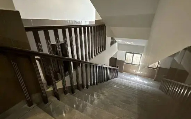 Hailuogou Jinxueshan Hotel