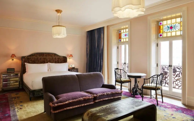 The Hotel Chelsea