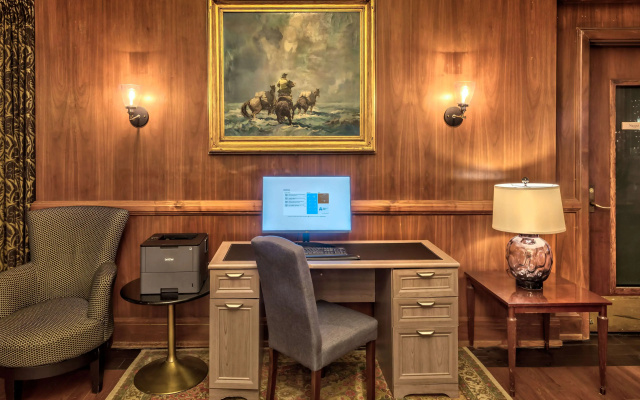 Baranof Hotel, Best Western Signature Collection