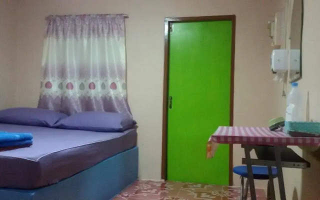 Sumran Sook Resort