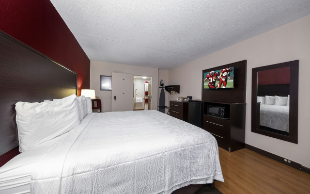 Red Roof Inn PLUS+ Huntsville - Madison