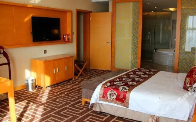 Henghui New Century Grand Hotel