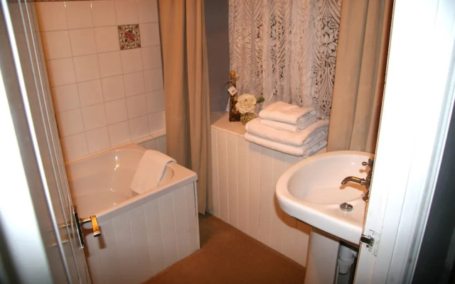 The Mendip Gate Guest House