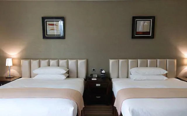 Urban Hotel 33