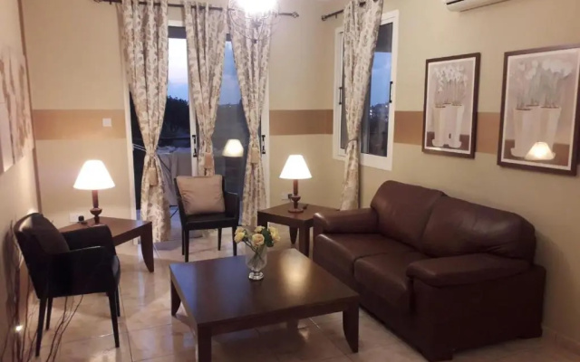 Beautiful Apartment With Pool in Paphos, Cyprus