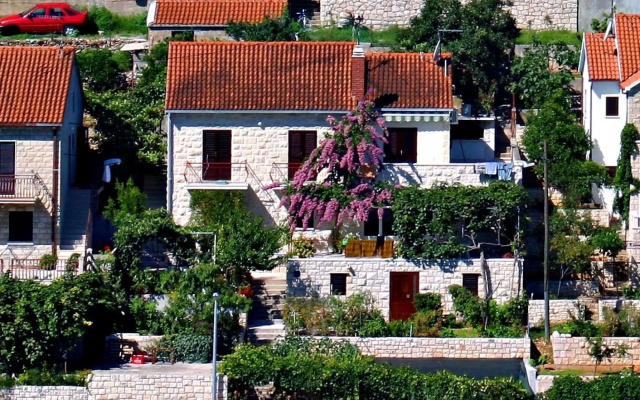 Nikola - 200 m From Beach - A1