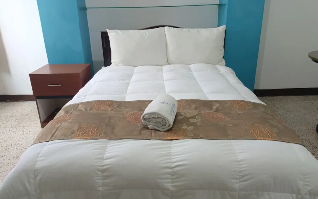 Hotel Manta Real