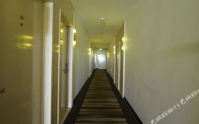Wenxing Chain Hotel Chancheng Dongfang
