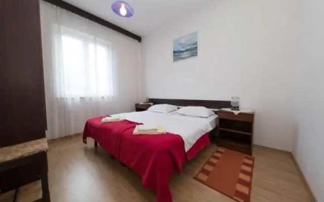 Apartment Miklic B