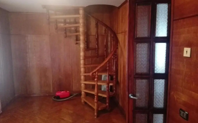 House on Rustaveli 177