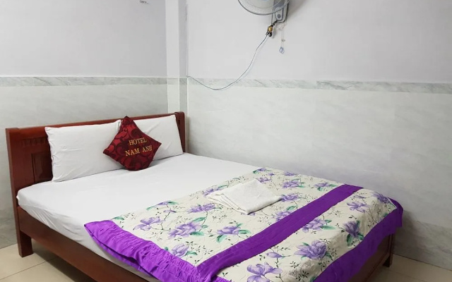 Oyo 377 Nam Anh