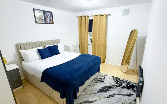 1br-freeparking -closetocentre -easytransportlinks