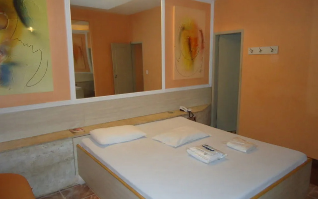 Hotel Emoções - Adults Only