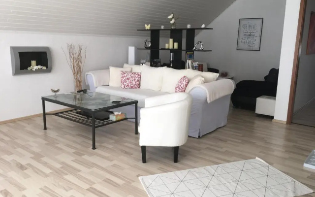 Apartment Adam
