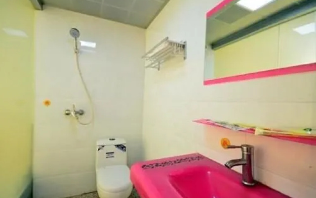 Minghang Hotel