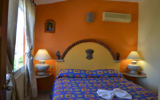 Cactus Inn