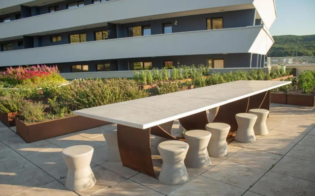 Wings Luxury Suites 2