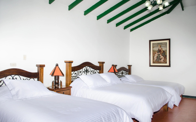 Finca Hotel Valparaiso