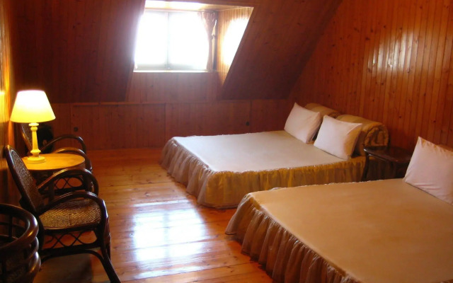 Rollin Farm B&B