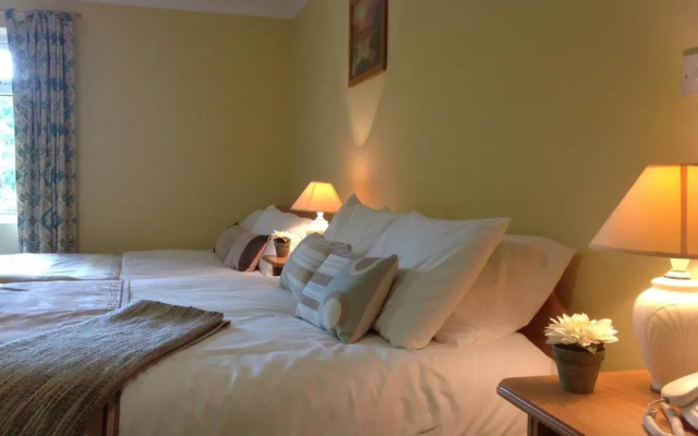 Abbey Hotel