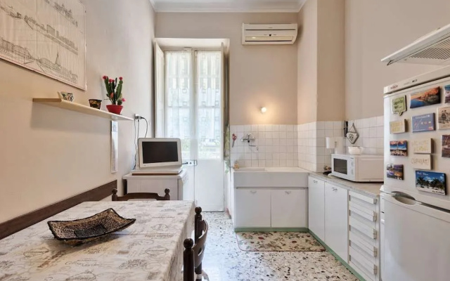 Vintage Flat Crocetta