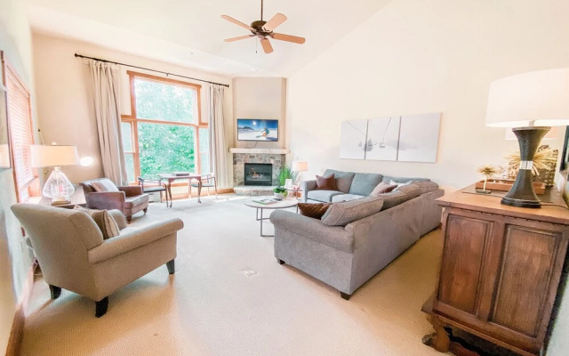 Red Hawk Townhomes 2338