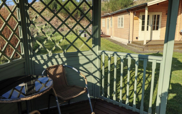 Dolly's Hideaway Cabin