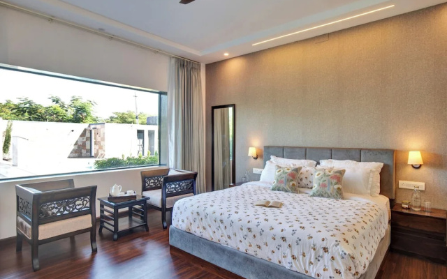 ELIVAAS Horizon Luxe 5BHK Villa