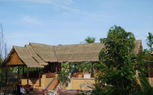 Отель Kanita Pool Villa вид на фасад