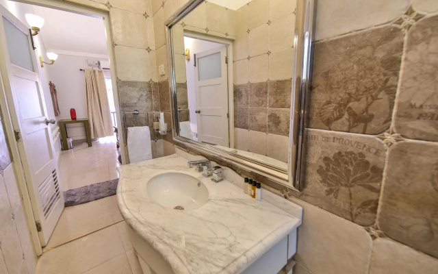 Emperor Resort & Spa